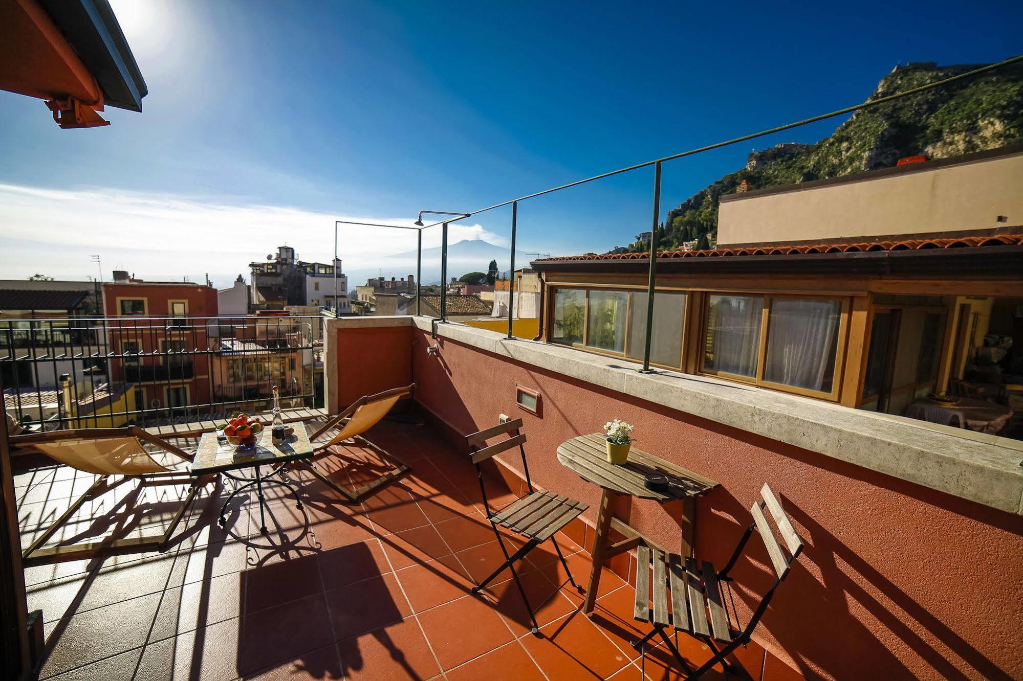Il Gelsomino Taormina Center Apartment Екстериор снимка
